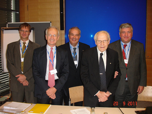 IEC TC10 PLENARY MEETING 2011 – BURGHAUSEN (GERMANIA)/2011 TC10 Plenary Meeting3 IEC TC10 PLENARY MEETING 2011 – BURGHAUSEN (GERMANIA)/referenze norme e leggi
